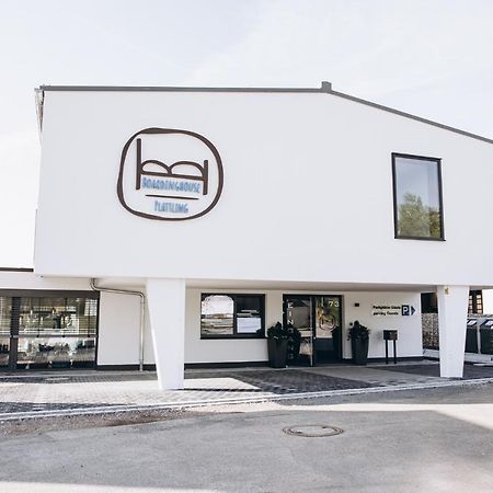 Boardinghouse Plattling Aparthotel Екстериор снимка